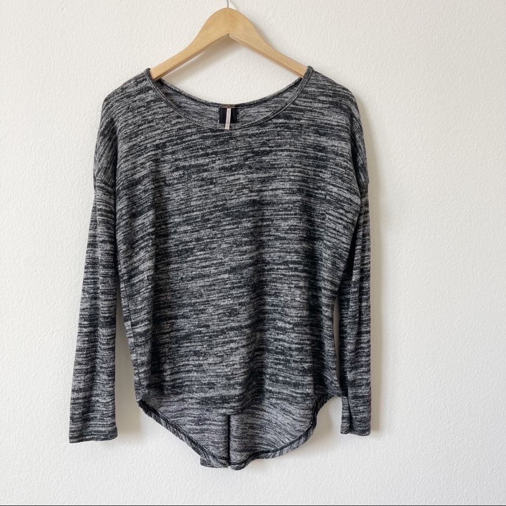 Poof Black Space Dye Zipper Back Long Sleeve Tee S